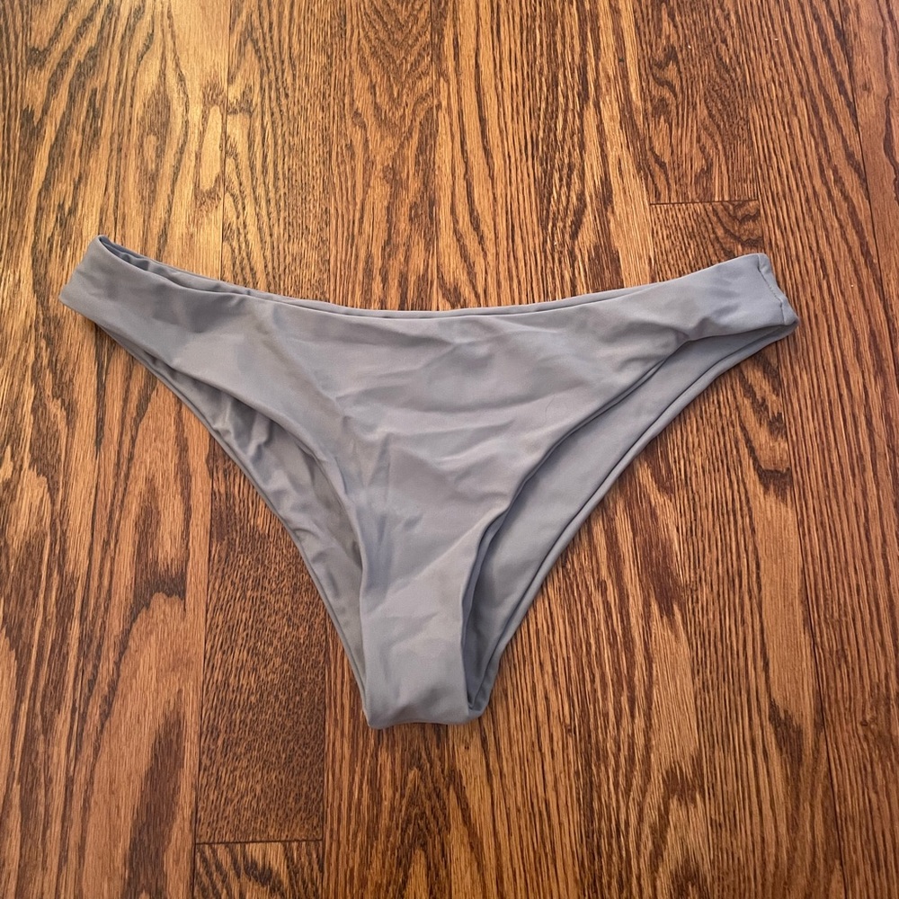 Bikini bottoms